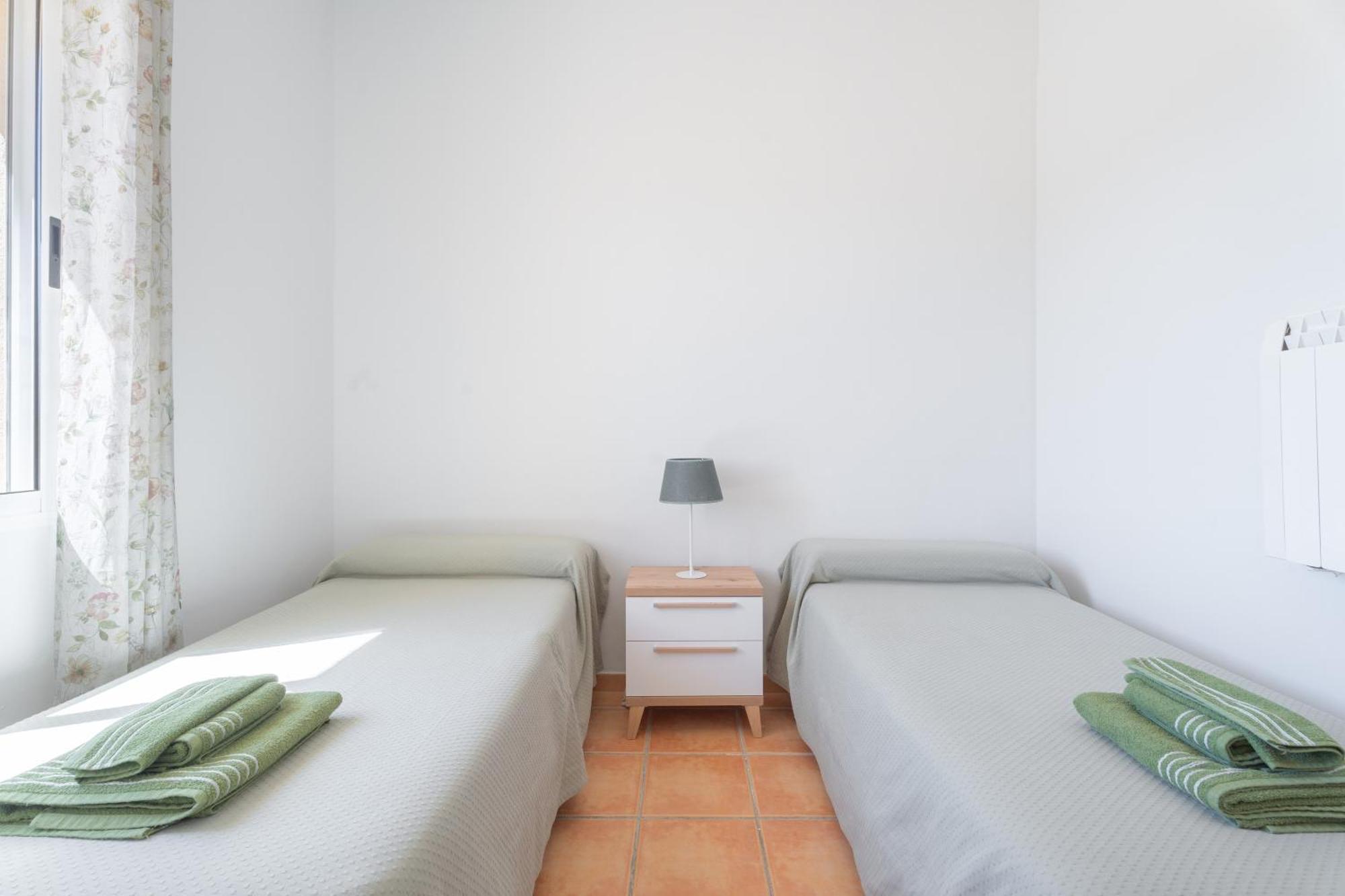 Antiga Escola Pla Del Sabater Apartment Culla Luaran gambar