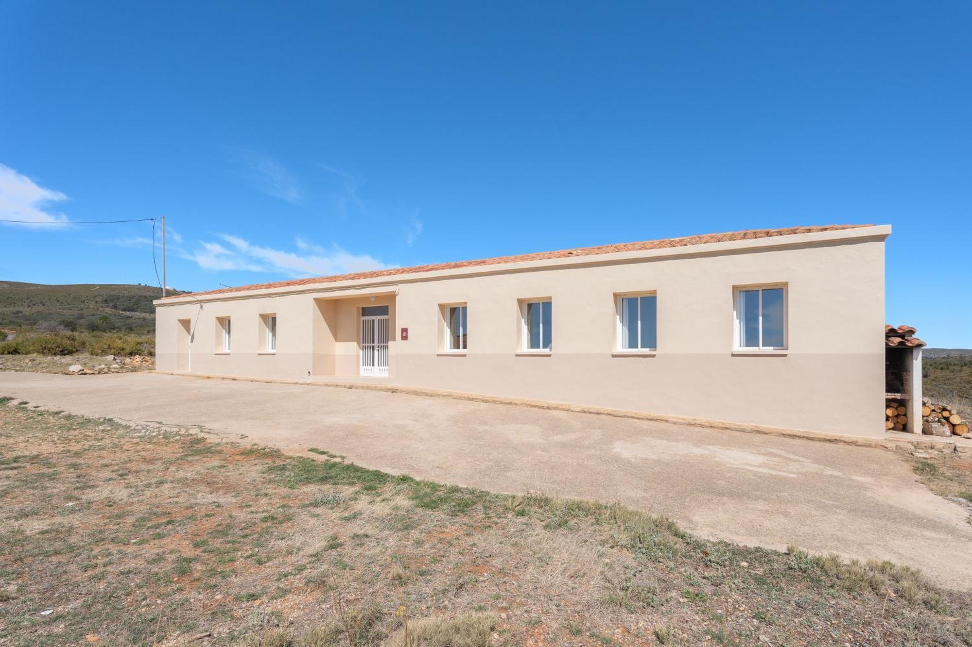 Antiga Escola Pla Del Sabater Apartment Culla Luaran gambar